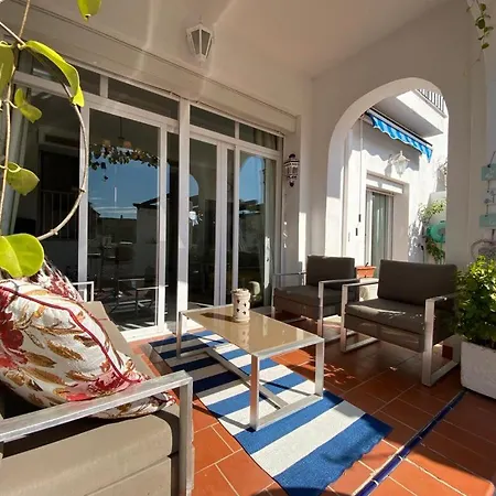 Beautiful Townhouse *