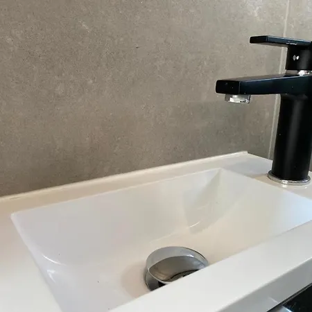 בית נופש Beautiful Townhouse אסטפונה