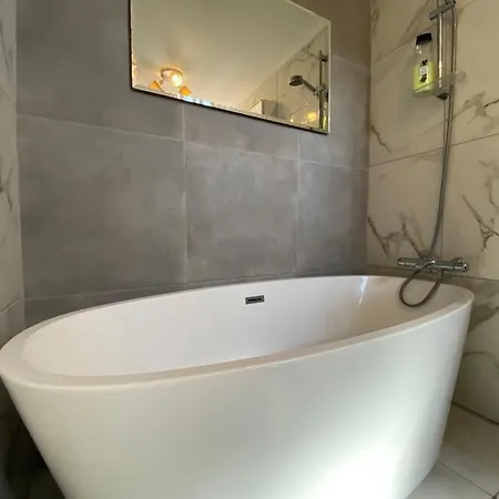 Beautiful Townhouse בית נופש