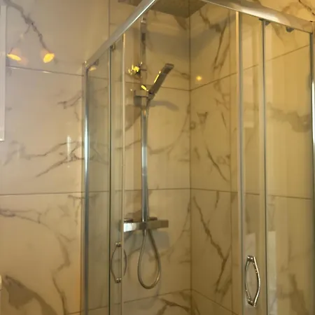 Beautiful Townhouse בית נופש *